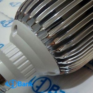 فریم لامپ led آلومینیومی 15 وات حبابی سرپیچ e27