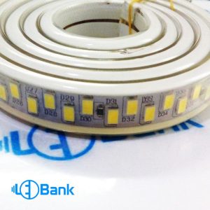ال ای دی نواری سفید مهتابی تراکم 180 ضد آب 220 ولت چیپ 5730