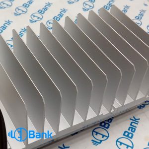 پروژکتور رشد گیاه (فول اسپکتروم) طیف استاندارد 4 چیپ ضد باران به همراه رفلکتور
