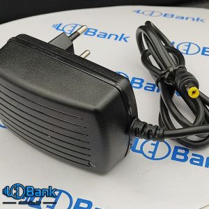 شارژر لیتیوم آیون و پلیمر ورودی 220 ولت خروجی 8.4 ولت 2 آمپر