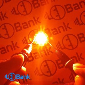 ال ای دی کری امبر 4 چیپ xp-e ولتاژ ورودی 12 ولت اورجینال